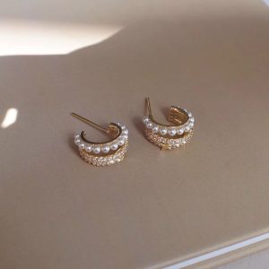 French Gold Half-Circle Zircon Star Stud Earrings - Unique Design, Elegant Ear Accessories for Chic Style