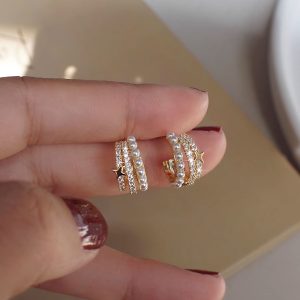 French Gold Half-Circle Zircon Star Stud Earrings - Unique Design, Elegant Ear Accessories for Chic Style