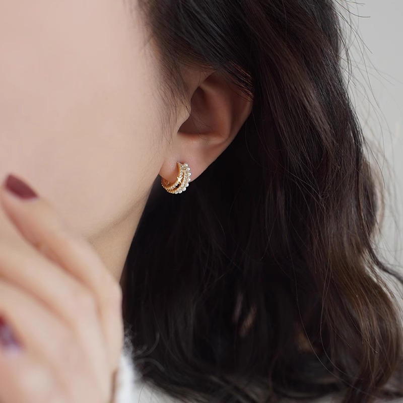 French Gold Half-Circle Zircon Star Stud Earrings - Unique Design, Elegant Ear Accessories for Chic Style
