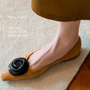 French-Style Camellia Pointed Toe Chunky Heel Shoes - Comfortable Genuine Leather Boat Shoes for Spring & Autumn 2025