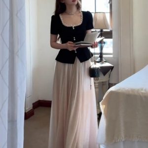 French-Style Lace Spliced Short-Sleeve Top & High-Waisted Skirt Two-Piece Set for Women - Chic Summer Outfit, Y2K Fashion