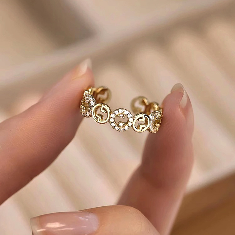 French-Style Minimalist Zircon Circle Open Ring for Women - 2025 High-End Versatile Temperament Finger Accessory