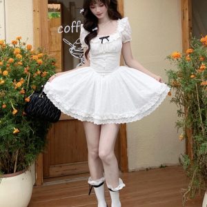 French-Style Petite Square-Neck Puff-Sleeve Dress for Women - Sweet Age-Reducing A-Line Short Skirt, Spring/Summer Collection