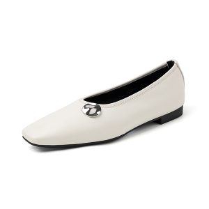 French-Style Sheepskin Square-Toe Flats for Women, Ultra-Soft Comfort Loafers with Metal Buckle, Perfect for Spring and Autumn