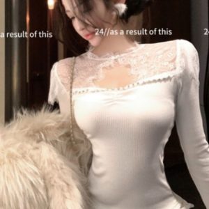 French-Style Sweet Lace Long Sleeve T-Shirt for Women - Unique Exquisite Top for Spring and Autumn Fashion