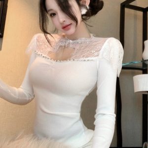French-Style Sweet Lace Long Sleeve T-Shirt for Women - Unique Exquisite Top for Spring and Autumn Fashion