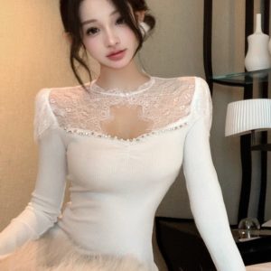 French-Style Sweet Lace Long Sleeve T-Shirt for Women - Unique Exquisite Top for Spring and Autumn Fashion