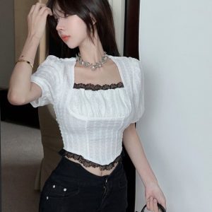 French-Style Sweet Lace Puff Sleeve Chiffon Shirt for Women - Trendy Slim-Fit Short Top, Age-Reducing Fashion