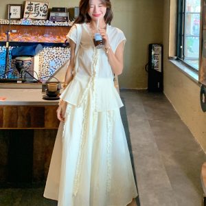 French-Style Wood Ear Edge Two-Piece Skirt Set for Women - Elegant V-Neck Top & Half Skirt - Summer 2025 Fashion