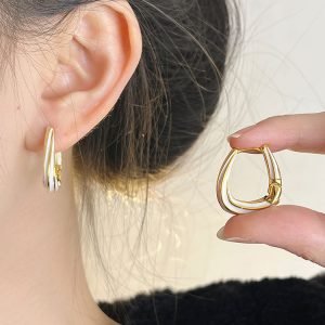 French Vintage Melard Enamel Drip Glaze High-End Ear Clip Earrings - Unique Elegant Design for Women, Timeless Chic Accessory