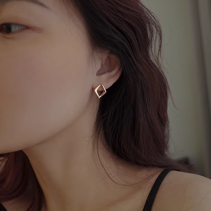 Geometric Diamond Design Earrings for Women - Niche Cool Style, Trendy New Year Accessories