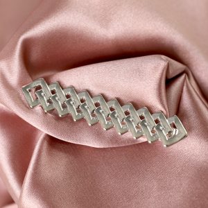 Geometric Hollow Silver-Plated Hair Clip for Women - Minimalist Versatile Fringe Hair Accessory