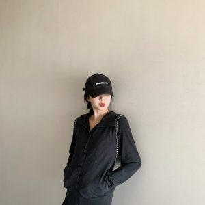 Girls' Loose-Fitting Hooded Outfit with Mid-High Collar - Comfortable Autumn Fashion for Sweet Style