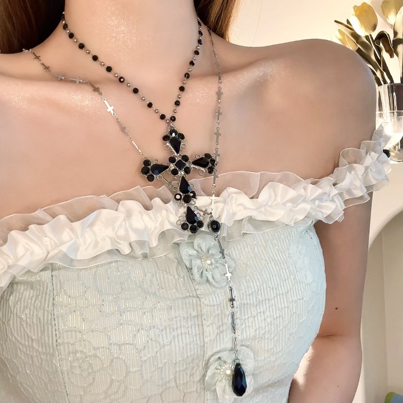 Goth Subculture Cross Necklace - Y2K Punk Layered Clavicle Chain, Trendy Sweater Neck Accessory for Spicy Girls