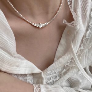 Gradient Silk Gloss Cat Eye Necklace with Silver Ball and Natural Black Agate Clavicle Chain – Chic Statement Jewelry for Modern Style