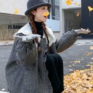 Gray Lace Doll Collar Woolen Coat for Women, 2024 Winter High-End French Style Loose Down Jacket