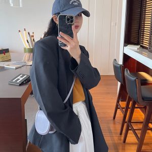 Gray Slim-Fit Blazer Jacket for Women - Casual Design-Sensitive Suit Coat for Spring and Autumn Fashion