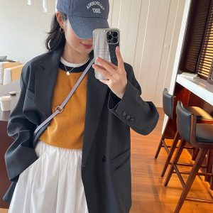 Gray Slim-Fit Blazer Jacket for Women - Casual Design-Sensitive Suit Coat for Spring and Autumn Fashion