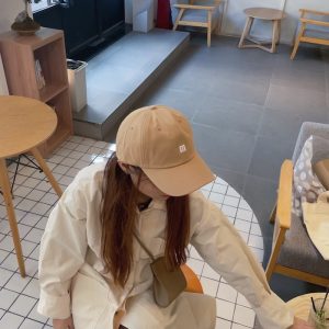 Green Baseball Cap with Embroidered 'M' - Korean Style, Soft Solid Color Sunshade for All Seasons