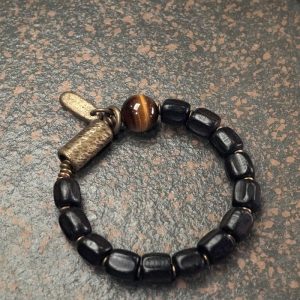 Handmade Black Sandalwood Bracelet with Knife Pattern | Retro Personality Jewelry for Men and Women | Unique Design