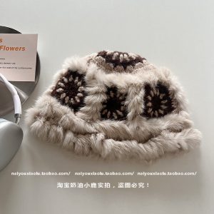 Handmade Crochet Rabbit Fur Yarn Hat for Women, Cute Plush Winter Warmth, Small Face Lion Design, Trendy Winter Fashion Accessory