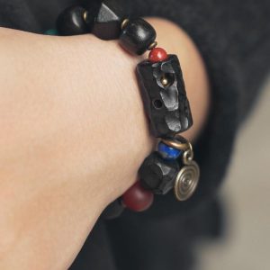 Handmade Textured Ebony Wood Bracelet for Men and Women, Vintage Ethnic Style Beaded Wrist Accessory, Unique Fashion Jewelry