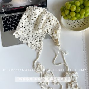Handmade Woven Hollow Flower Cap for Women – Knitted Beanie with Ear Protection & Tie Straps, Perfect for 90s & Y2K Styles