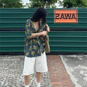 Hawaiian Holiday Fun Print Top - Women's Summer Loose Casual Vacation Shirt, Beachy Vibes, Relaxed Fit, Trendy Summer Style