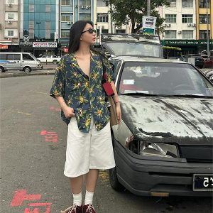 Hawaiian Holiday Fun Print Top - Women's Summer Loose Casual Vacation Shirt, Beachy Vibes, Relaxed Fit, Trendy Summer Style