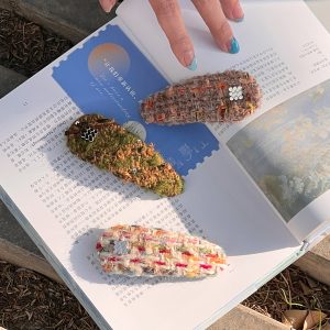 High-End Creative Wool Fabric Hair Clip - Kurishima Music Box Design, Unique Edge Clip, Stylish Spring Hair Accessory