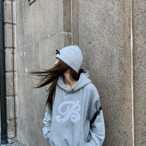 High-End Fashion Heavyweight Patch Embroidery Slim Fit Loose Shoulder Hoodie - Trendy Streetwear Inspired by 90s Y2K Style