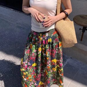 High-End Floral Midi Skirt for Women, High-Waisted A-Line Design, Summer Fashion for Pear-Shaped Figures