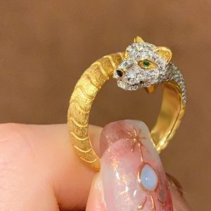 High-End Gold Leopard Ring for Women - Luxurious Old Money Style, Unique Design, Fashionable Light Luxury Index Finger Ring