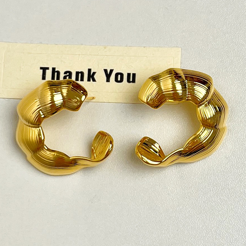 High-End Irregular Brushed Metal C-Shaped Hoop Earrings for Autumn/Winter 2024 - Unique European and American Style