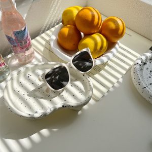 High-End Oversized White Polarized Sunglasses for Women - Slimming Large Face, UV Protection, Trendy Summer Style