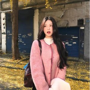 High-End Pink Versatile Coat with Sweet Design - Trendy Temperament Outerwear for Chic Looks