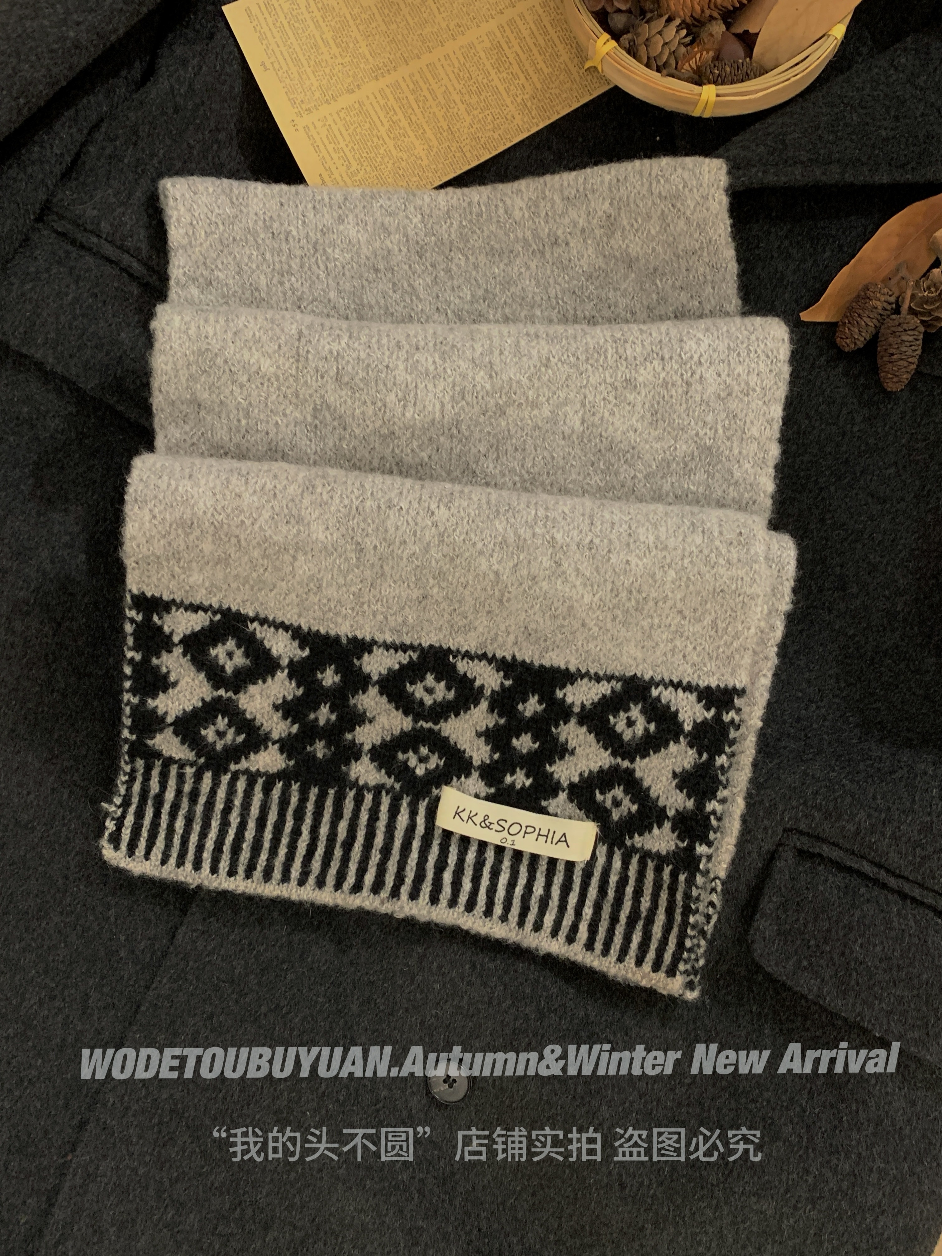 High-End Thick Knitted Scarf for Women - 'My Head is Not Round' Atmosphere, 2024 Autumn Winter Style, Warm Neck Gaiter