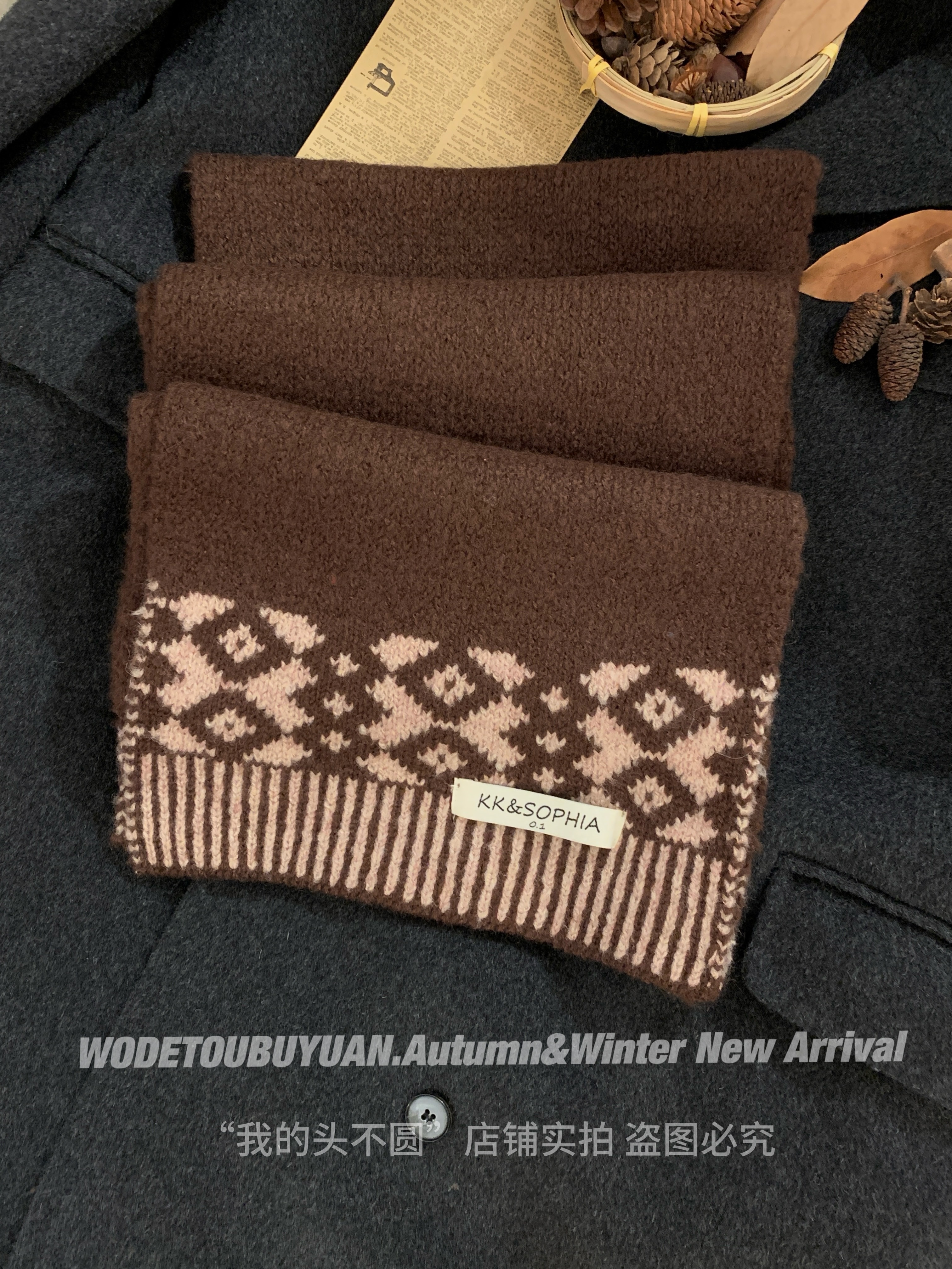 High-End Thick Knitted Scarf for Women - 'My Head is Not Round' Atmosphere, 2024 Autumn Winter Style, Warm Neck Gaiter