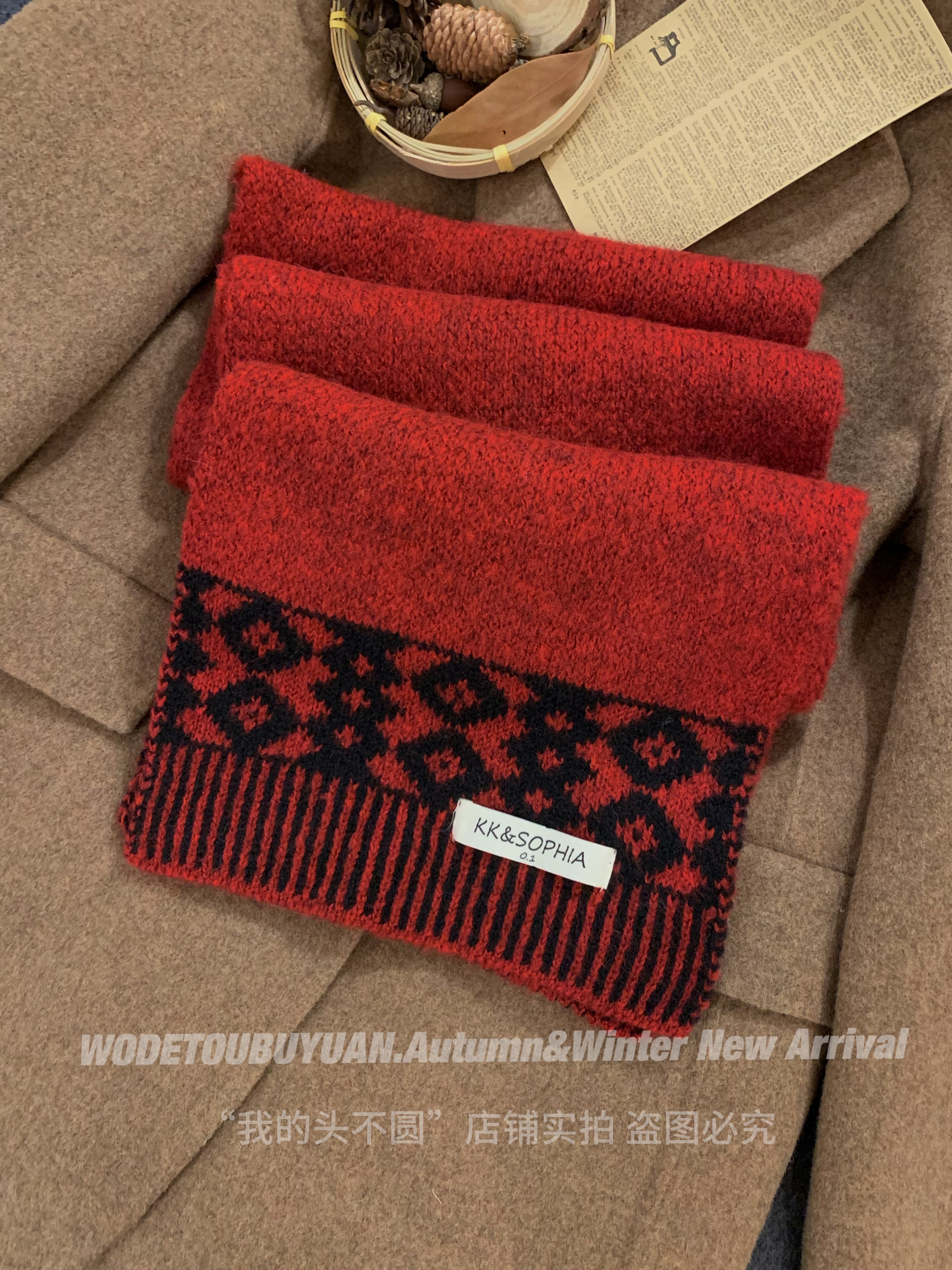 High-End Thick Knitted Scarf for Women - 'My Head is Not Round' Atmosphere, 2024 Autumn Winter Style, Warm Neck Gaiter