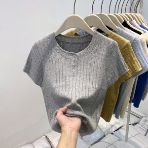 High-End Women's Summer Knitted Shirt - Stylish Yellow Short Sleeve Top with Round Neck Design - Trendy Niche Fashion