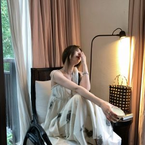 High-End Women's Summer Two-Piece Set - Ink Wash Smoke City Uma Wind Design, Tonal Look, Chinese Style Fashion
