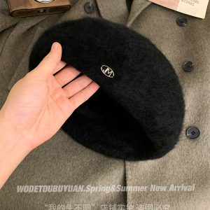 High-Quality Angora Rabbit Fur Beret Hat for Women - 2024 Painter Style, Face-Slimming Design, Trendy Fashion Accessory