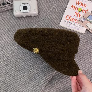 High-Quality Women's Wool Newsboy Cap with Gold Buckle - Eight-Sided Painter Hat for Winter 2023, Vintage Style
