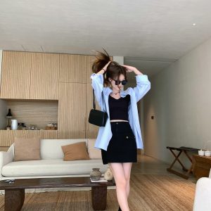 High-Waisted A-Line Skirt with Gold Buckle - Chic Black Workwear Style for Trendy 90s and Y2K Fashion Lovers