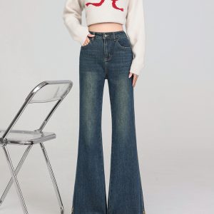 High-Waisted American Retro Side-Slit Micro-Flare Jeans for Women, Slimming Bell-Bottom Pants, Petite Spring 2025 Fashion