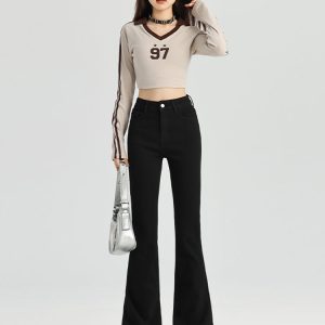 High-Waisted Black Fleece-Lined Flared Jeans for Women, Slimming Petite Fit, 2024 Autumn Winter Bell-Bottom Pants