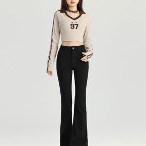 High-Waisted Black Fleece-Lined Flared Jeans for Women, Slimming Petite Fit, 2024 Autumn Winter Bell-Bottom Pants