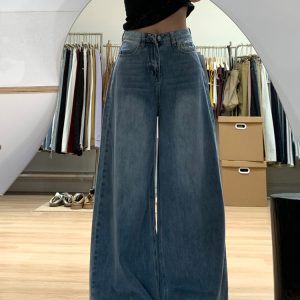 High-Waisted Blue Lightweight Wide-Leg Jeans for Women, Summer Style, Loose Fit, Flattering Straight-Leg Floor-Length Pants