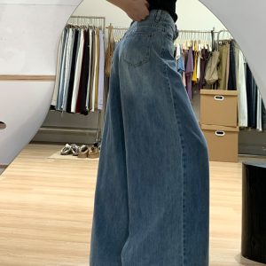 High-Waisted Blue Lightweight Wide-Leg Jeans for Women, Summer Style, Loose Fit, Flattering Straight-Leg Floor-Length Pants