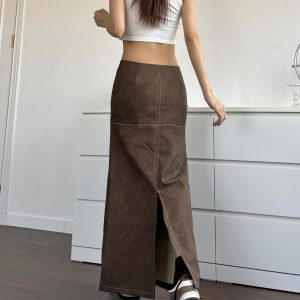 High-Waisted Bodycon Leather Skirt - Retro American Style Mid-Length A-Line with Split Design in Maillard Brown